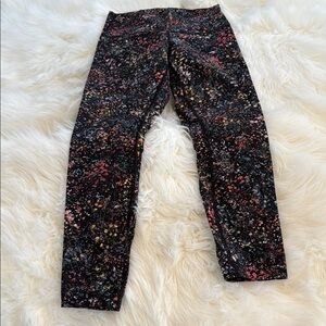 Lululemon for Barry’s Bootcamp athletic leggings